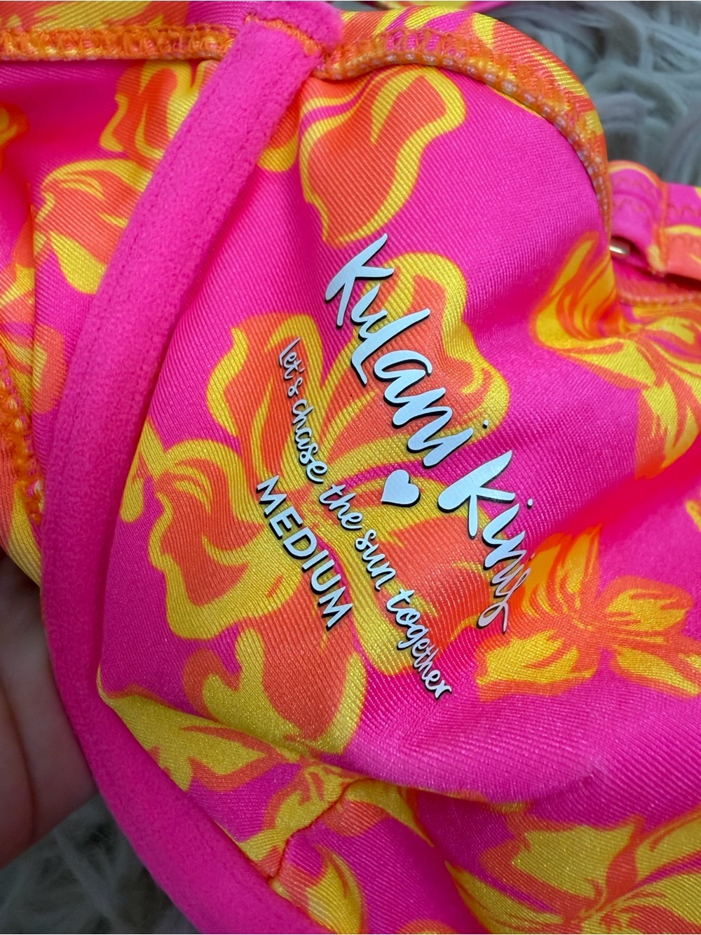 Kulani Kinis Pitaya Maya Pink Orange Floral Bikini Set, Size M - Picture 3 of 5